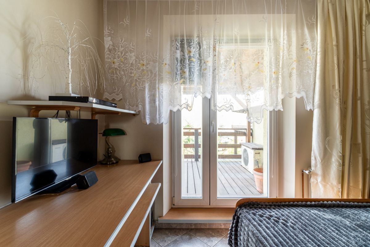 Dom 6 pokojowe na Sprzedaż