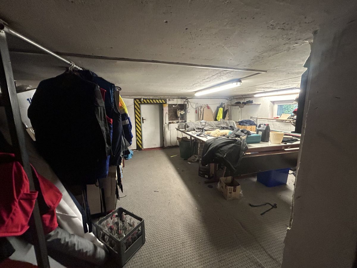 Dom 6 pokojowe na Sprzedaż