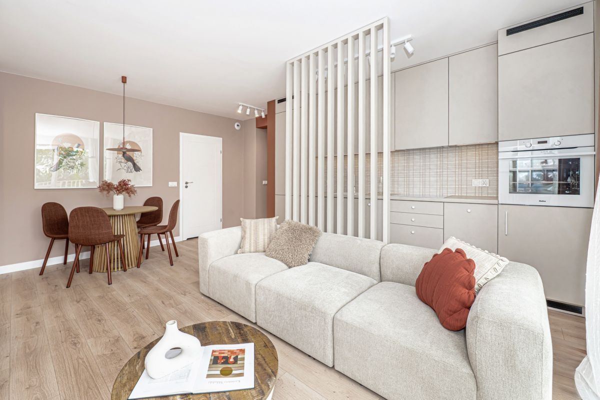 Mieszkanie 4 pokojowe na Sprzedaż