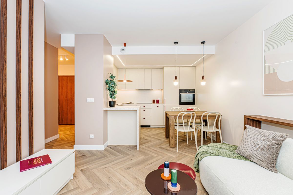 Mieszkanie 3 pokojowe na Sprzedaż