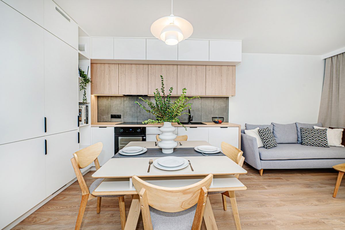 Mieszkanie 4 pokojowe na Sprzedaż