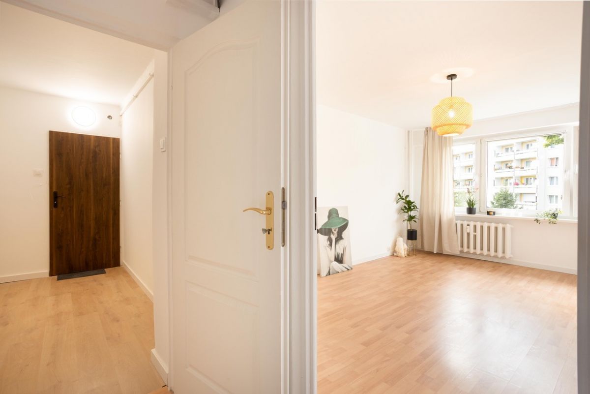 Mieszkanie 3 pokojowe na Sprzedaż