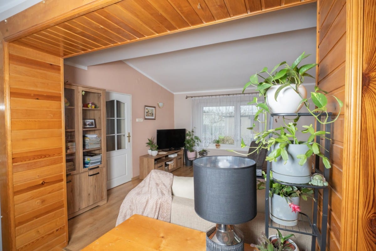 Dom 6 pokojowe na Sprzedaż