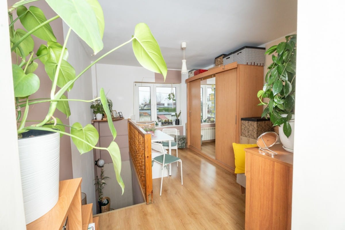 Dom 6 pokojowe na Sprzedaż