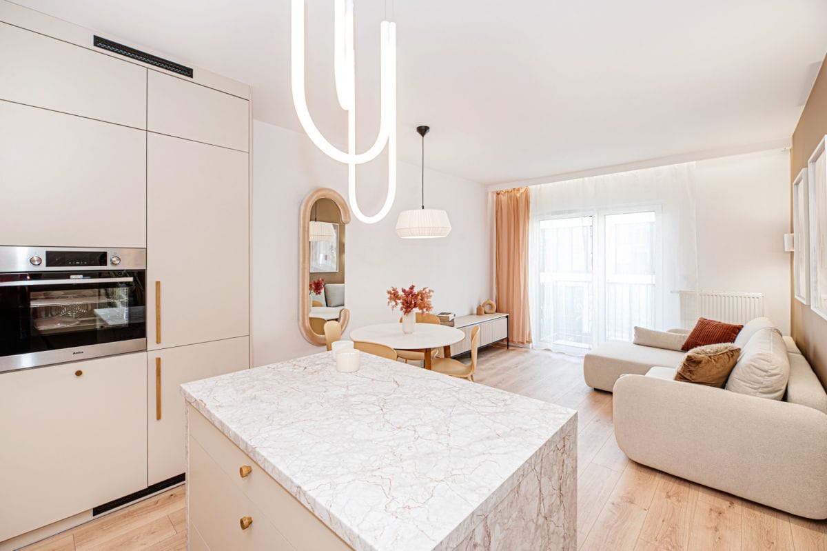 Mieszkanie 3 pokojowe na Sprzedaż