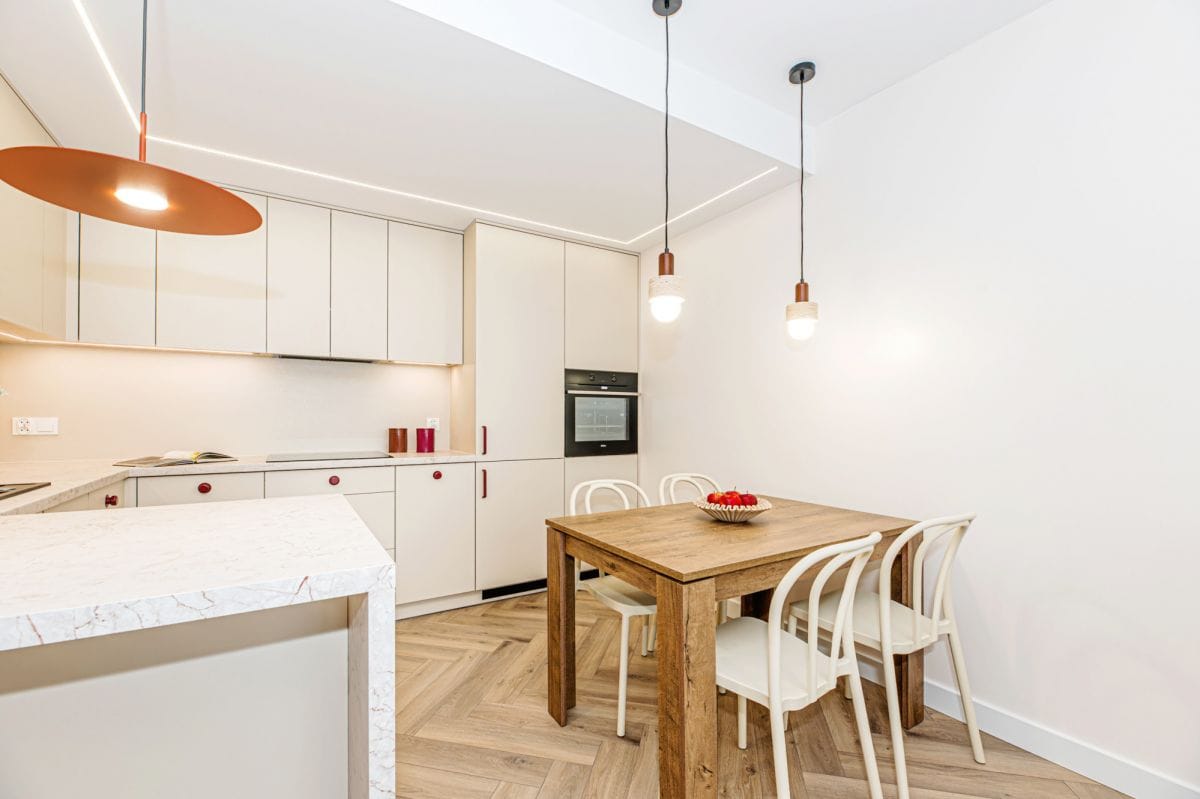 Mieszkanie 3 pokojowe na Sprzedaż