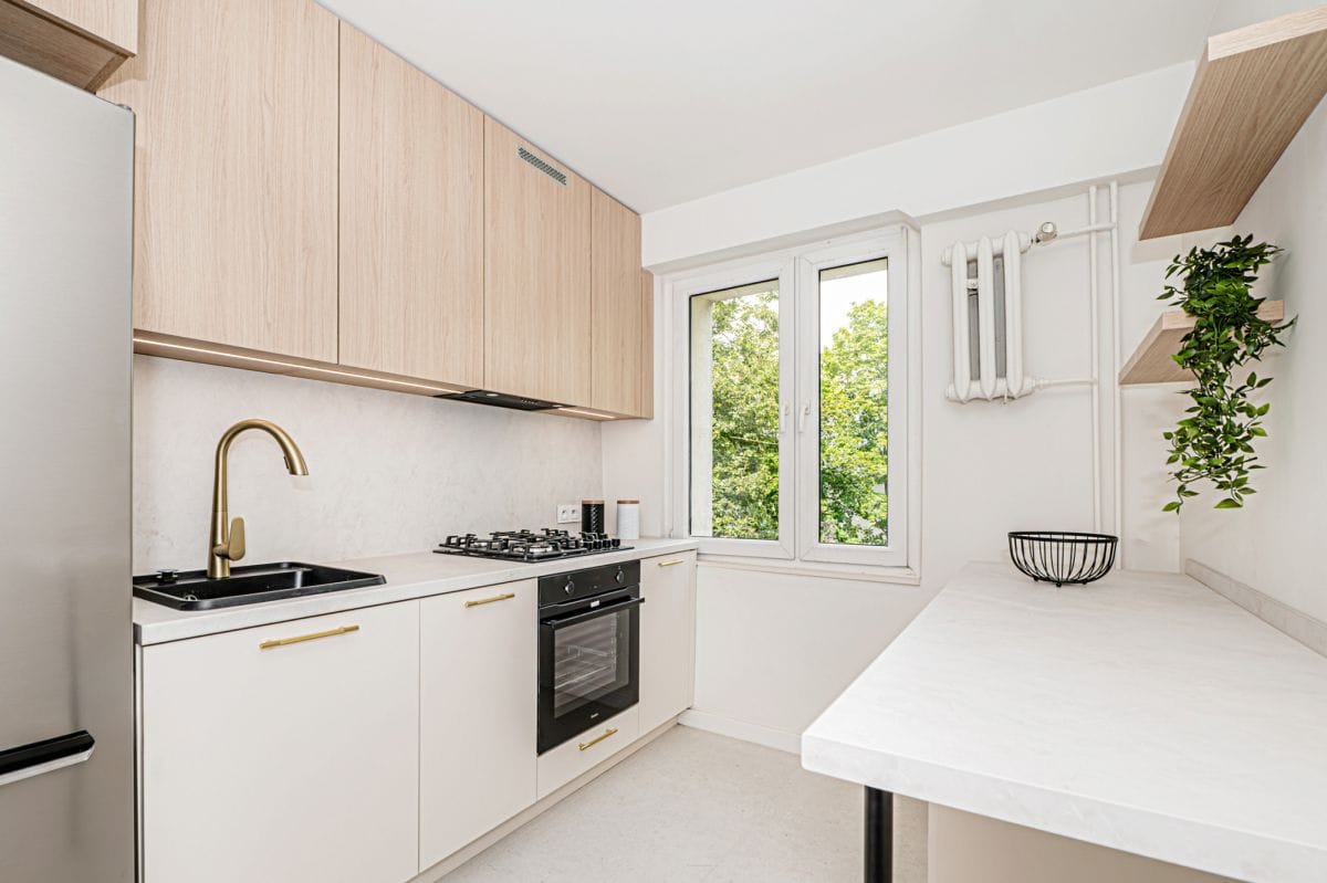 Mieszkanie 4 pokojowe na Sprzedaż