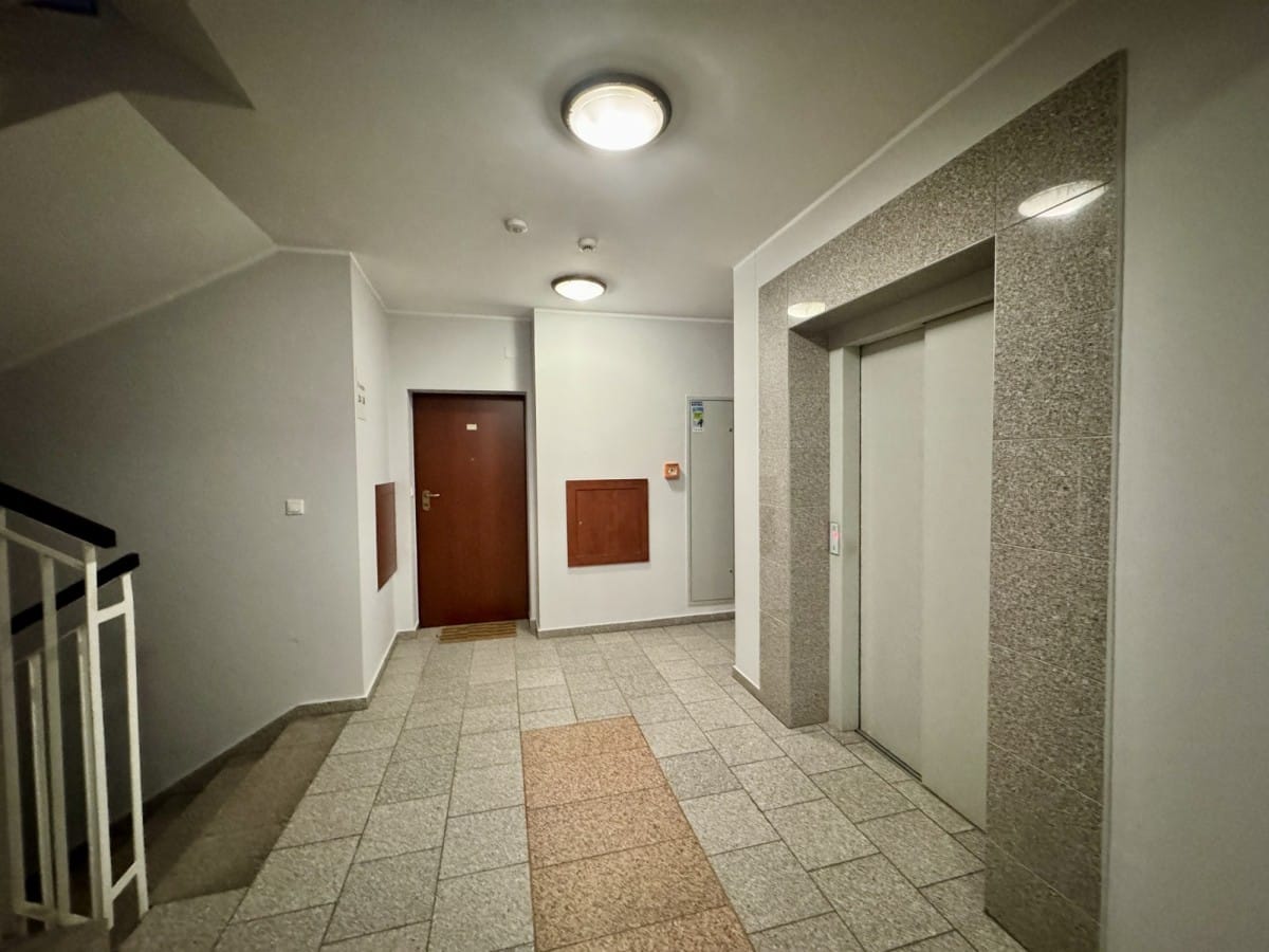 Mieszkanie 2 pokojowe na Sprzedaż