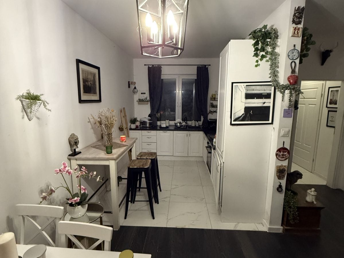 Dom 4 pokojowe na Sprzedaż