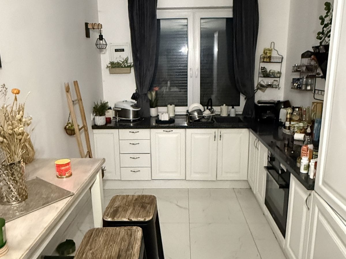 Dom 4 pokojowe na Sprzedaż