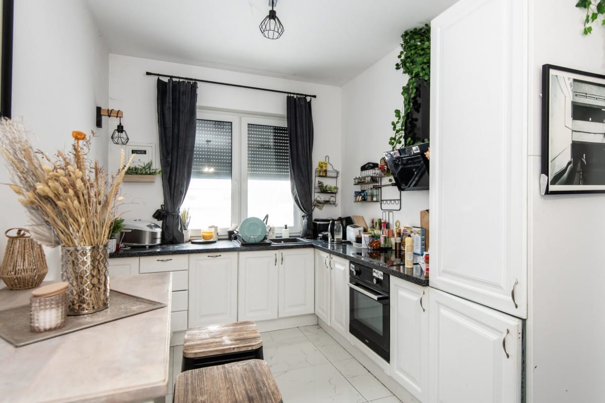 Dom 4 pokojowe na Sprzedaż