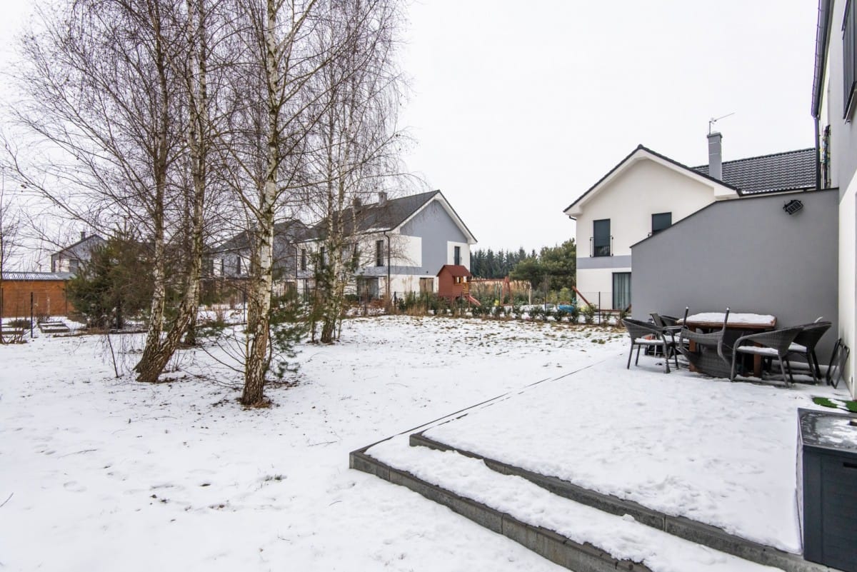 Dom 4 pokojowe na Sprzedaż