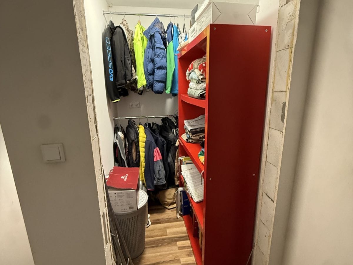 Dom 4 pokojowe na Sprzedaż