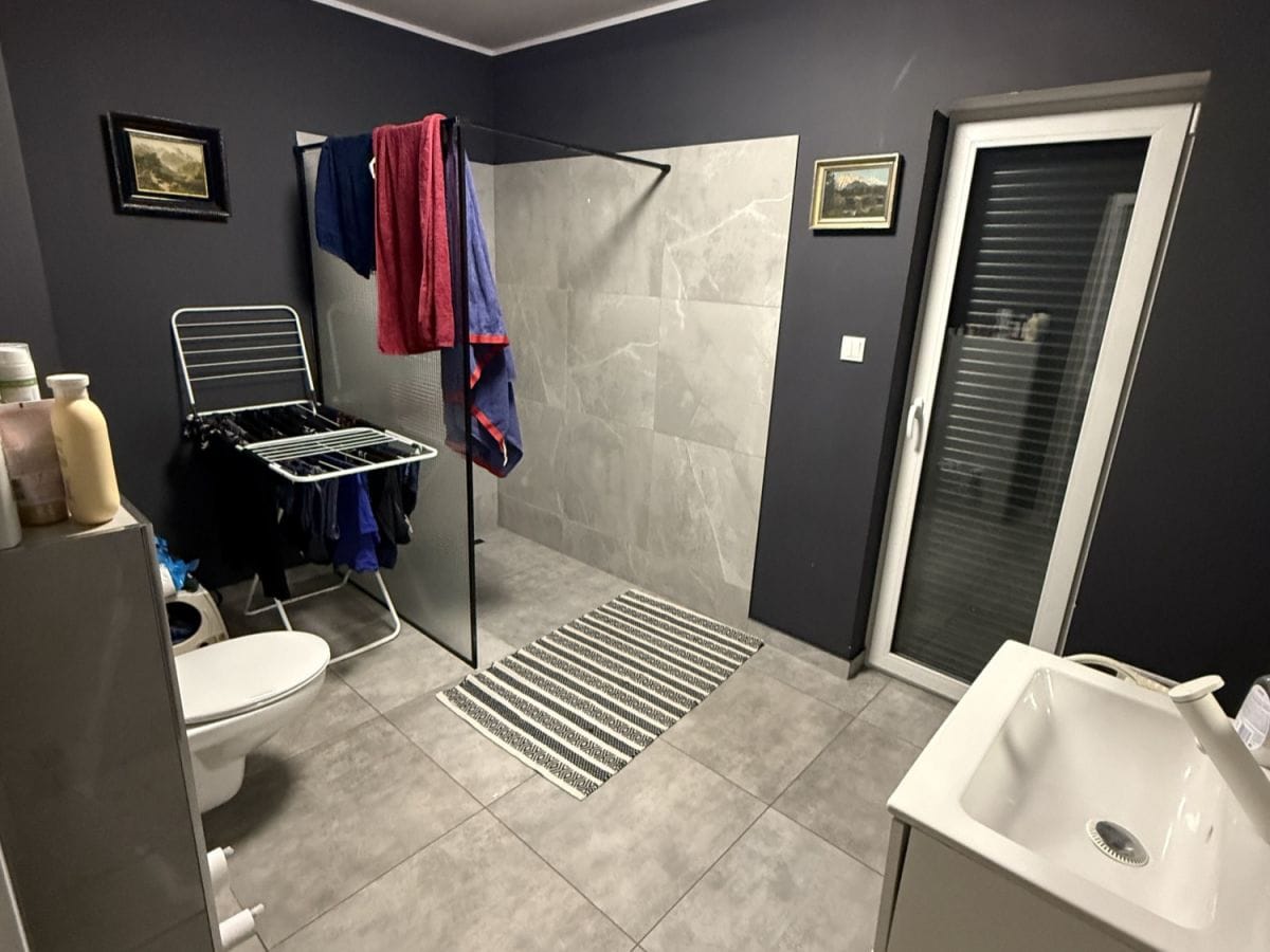 Dom 4 pokojowe na Sprzedaż