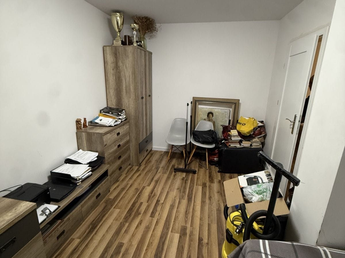 Dom 4 pokojowe na Sprzedaż