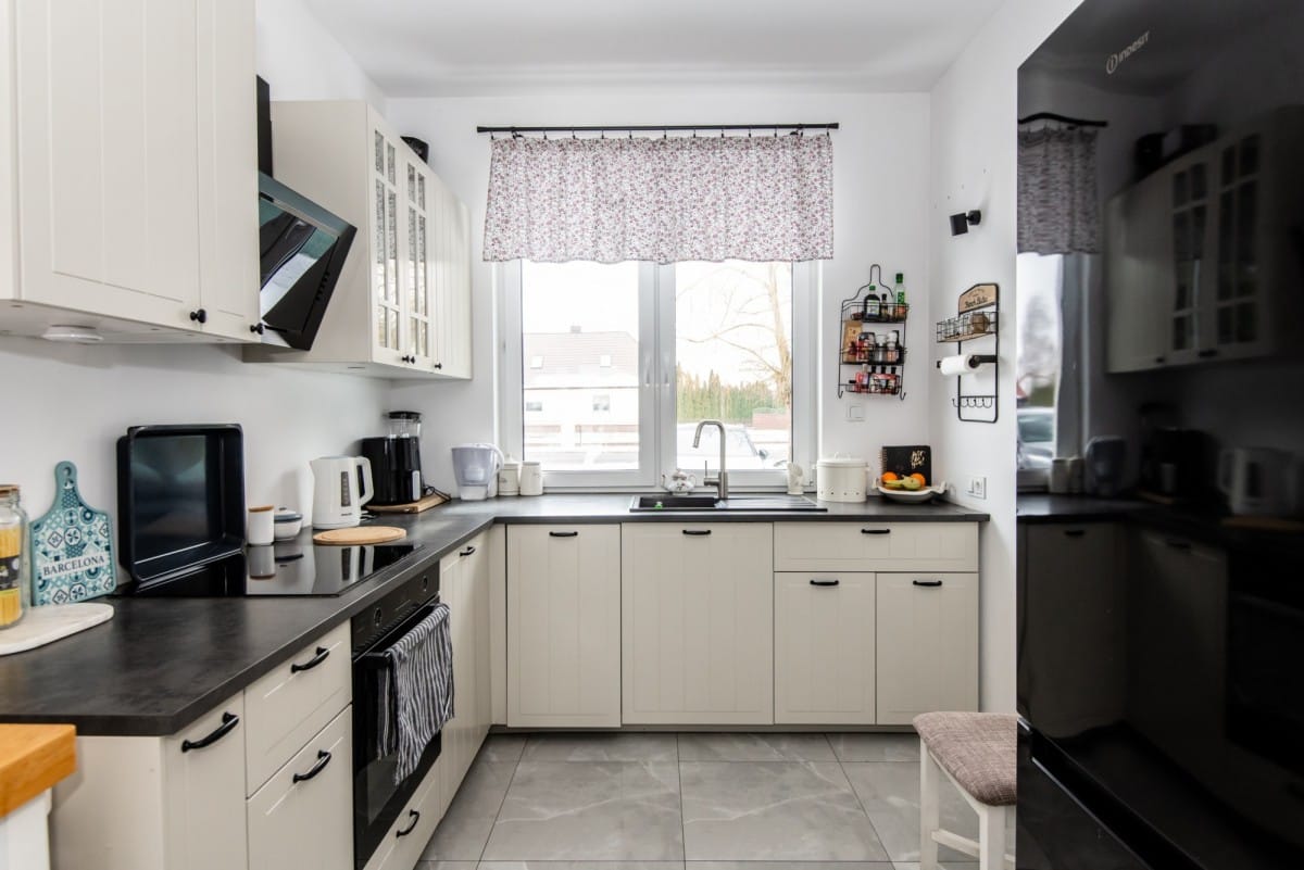 Dom 4 pokojowe na Sprzedaż