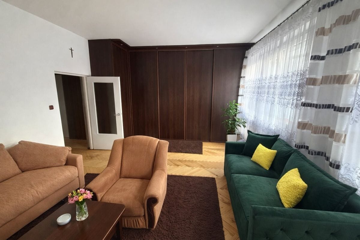 Mieszkanie 3 pokojowe na Sprzedaż