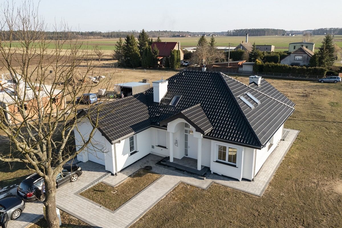 Dom 6 pokojowe na Sprzedaż