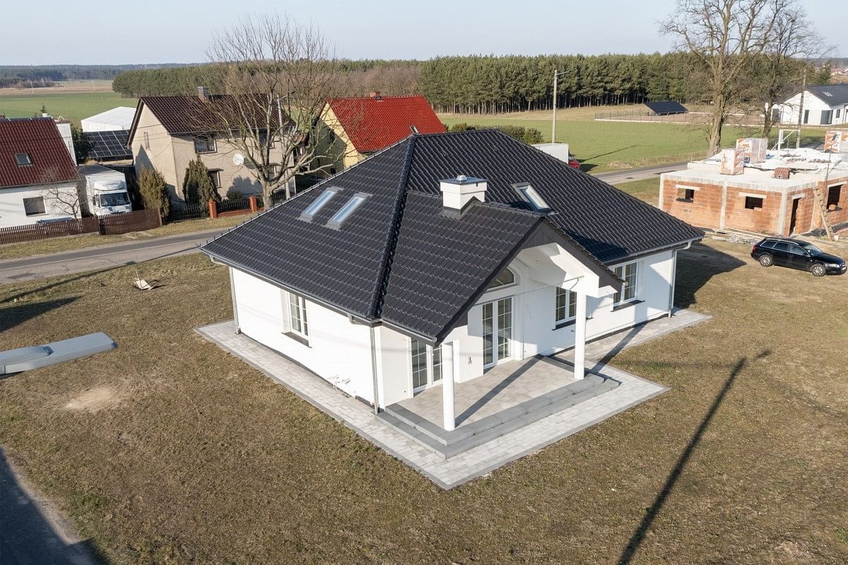 Dom 6 pokojowe na Sprzedaż