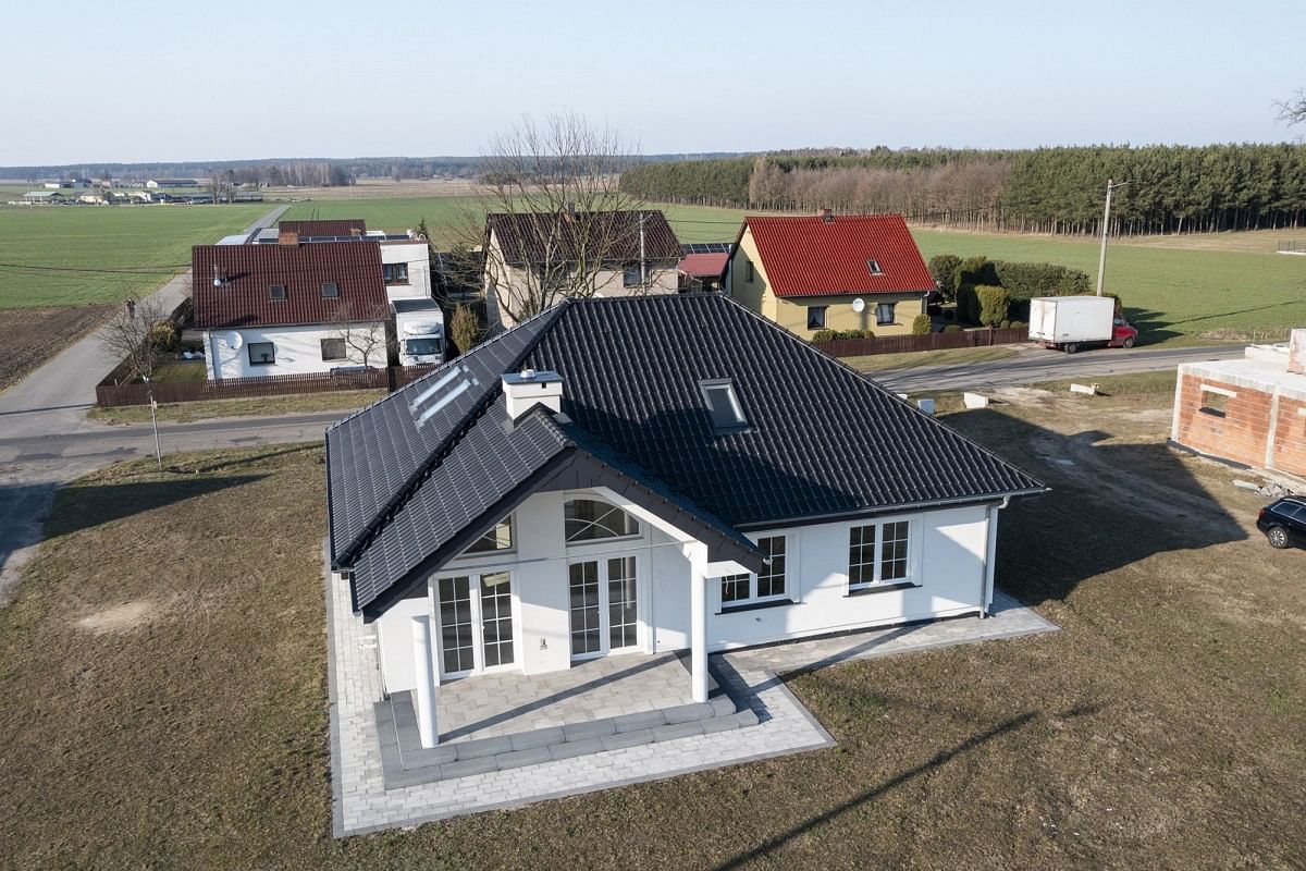 Dom 6 pokojowe na Sprzedaż