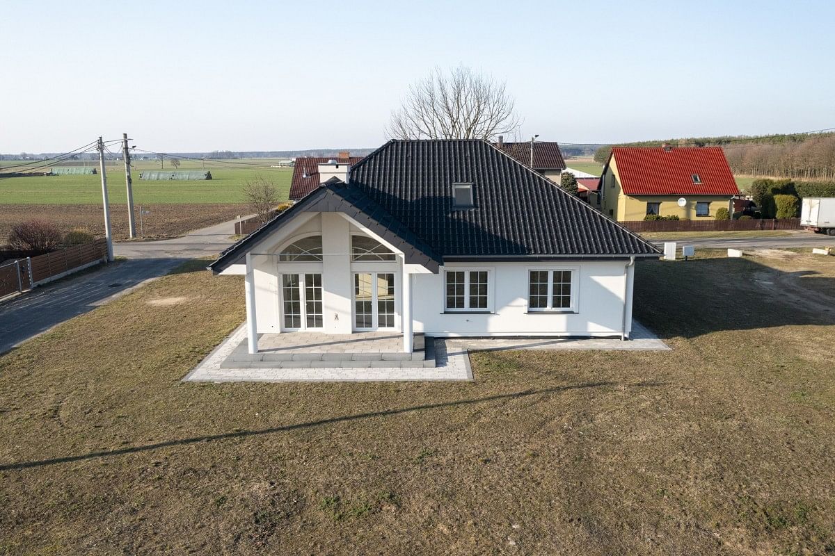 Dom 6 pokojowe na Sprzedaż