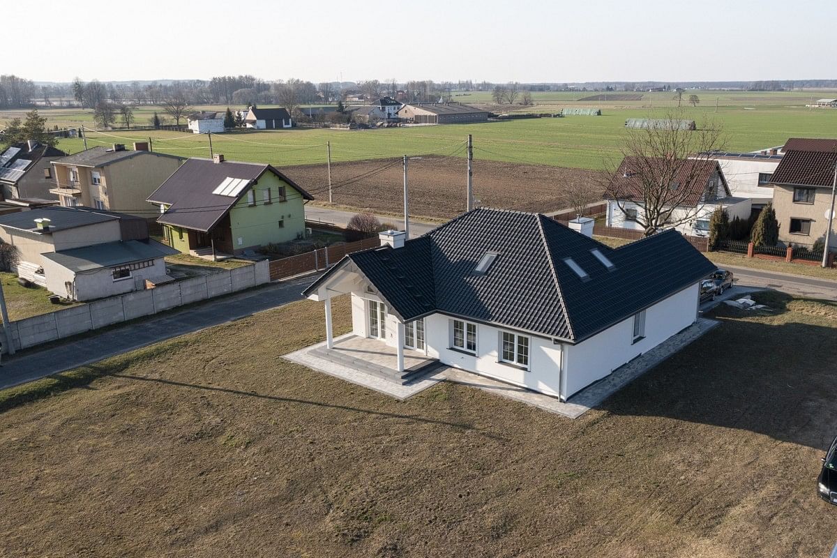 Dom 6 pokojowe na Sprzedaż