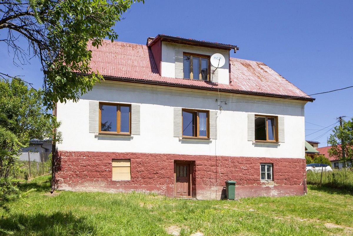 Dom 7 pokojowe na Sprzedaż
