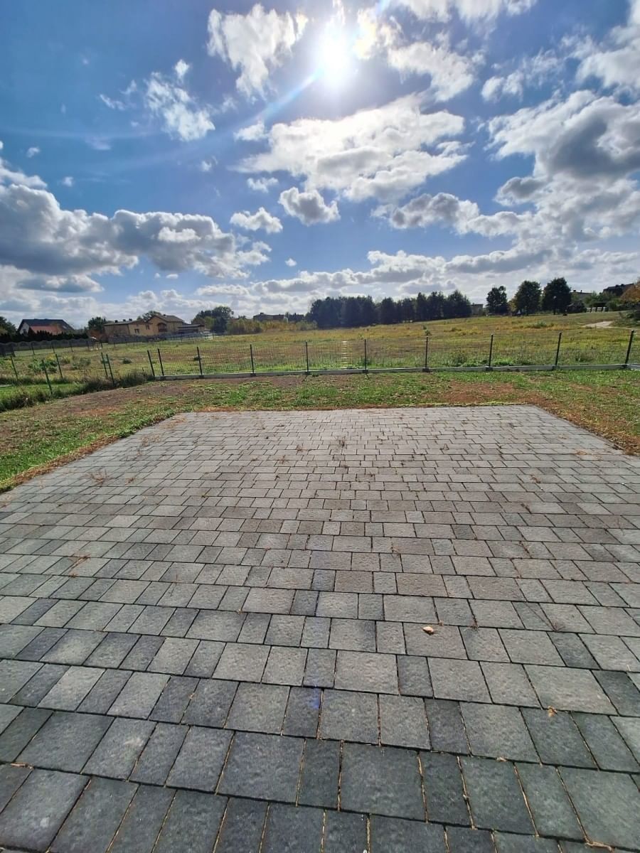 Dom 5 pokojowe na Sprzedaż