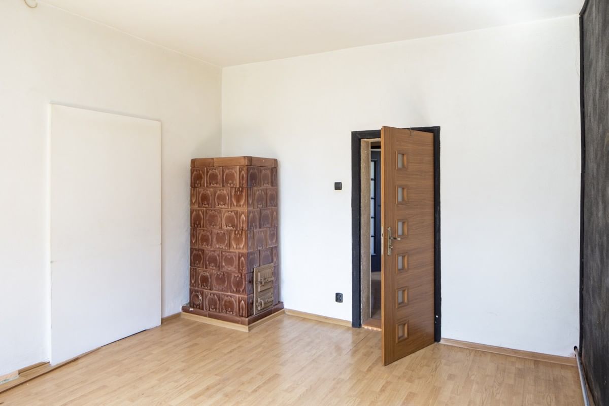 Dom 5 pokojowe na Sprzedaż