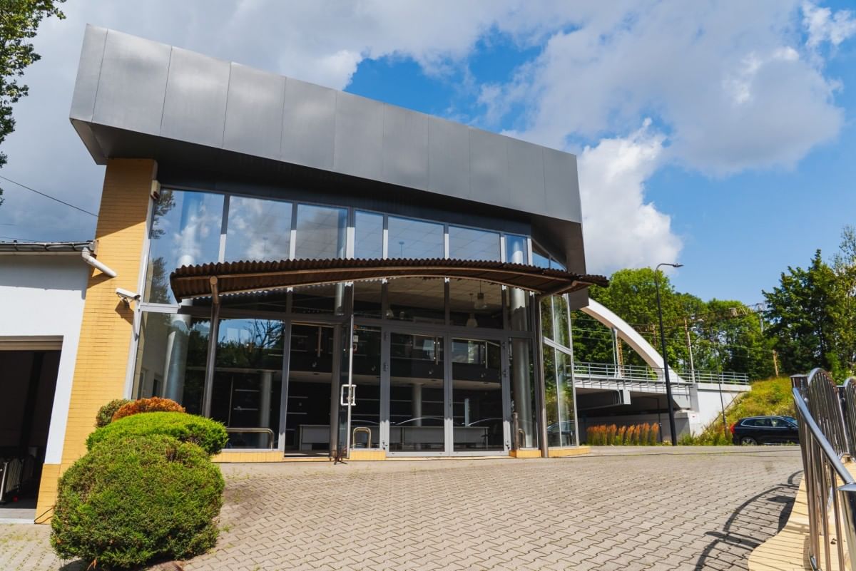 Lokal użytkowy  pokojowe na Wynajem