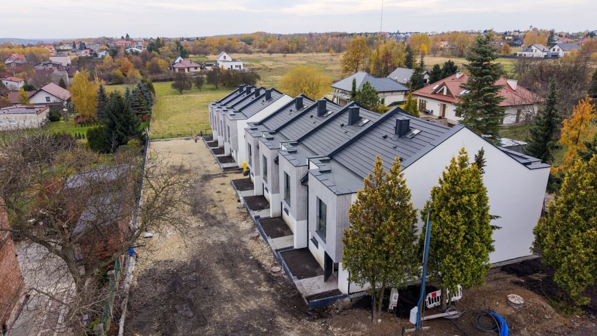 Dom 5 pokojowe na Sprzedaż