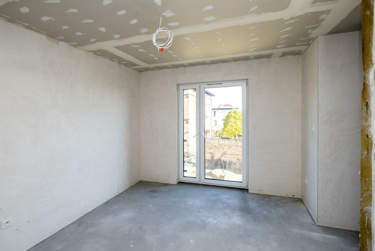 Dom 5 pokojowe na Sprzedaż