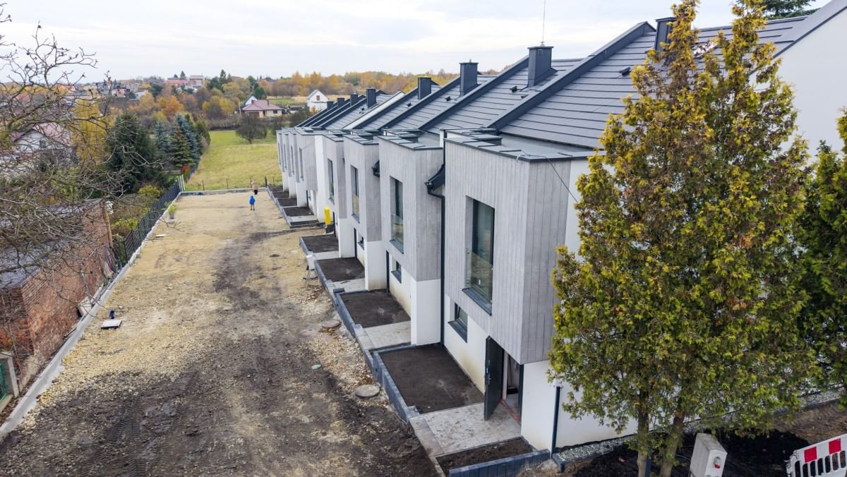 Dom 5 pokojowe na Sprzedaż