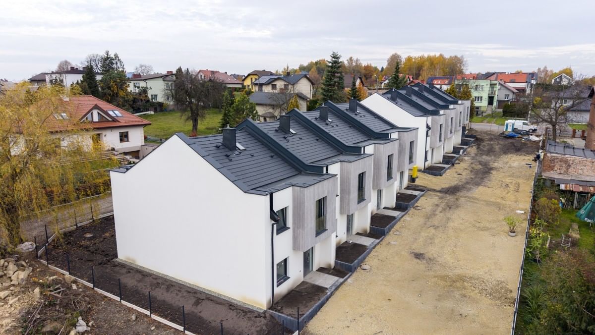 Dom 5 pokojowe na Sprzedaż