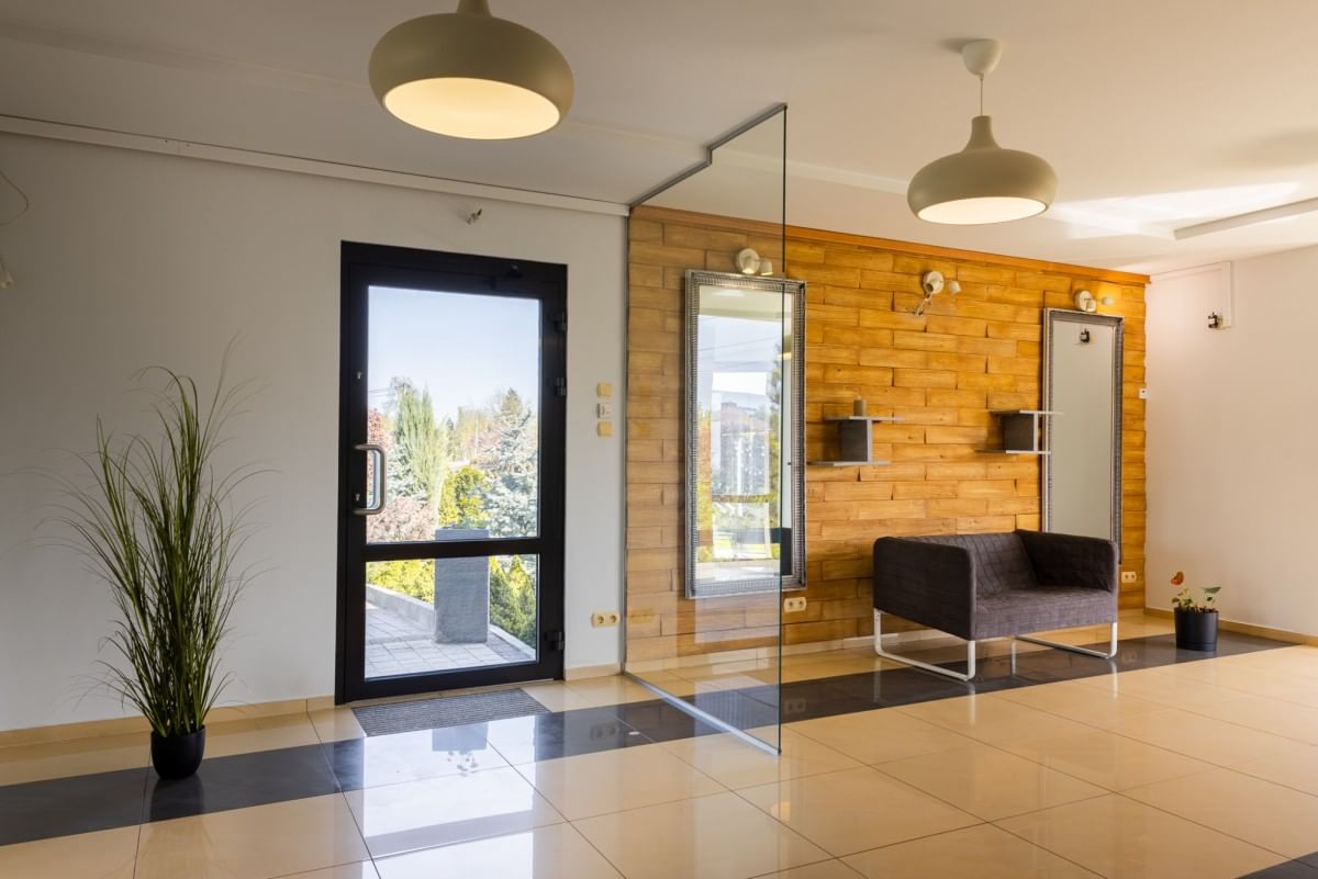 Lokal użytkowy  pokojowe na Sprzedaż