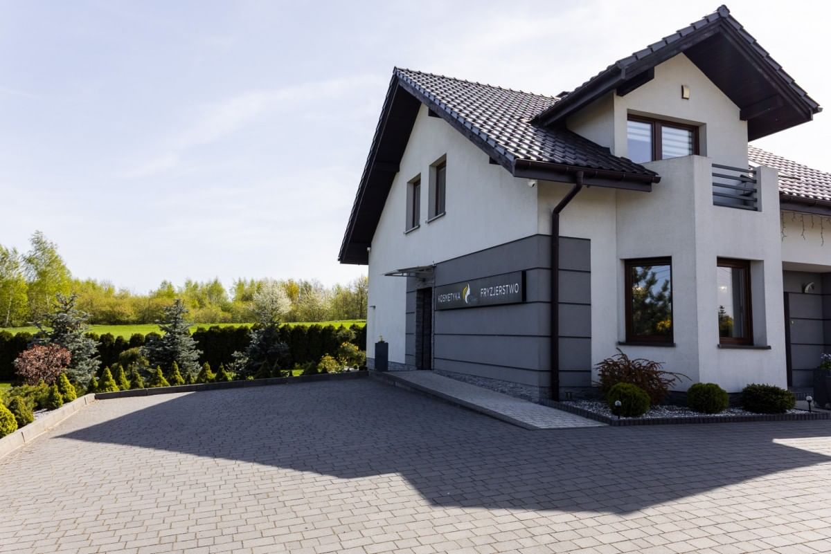 Lokal użytkowy  pokojowe na Sprzedaż