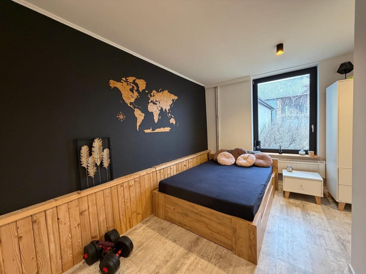 Dom 6 pokojowe na Sprzedaż