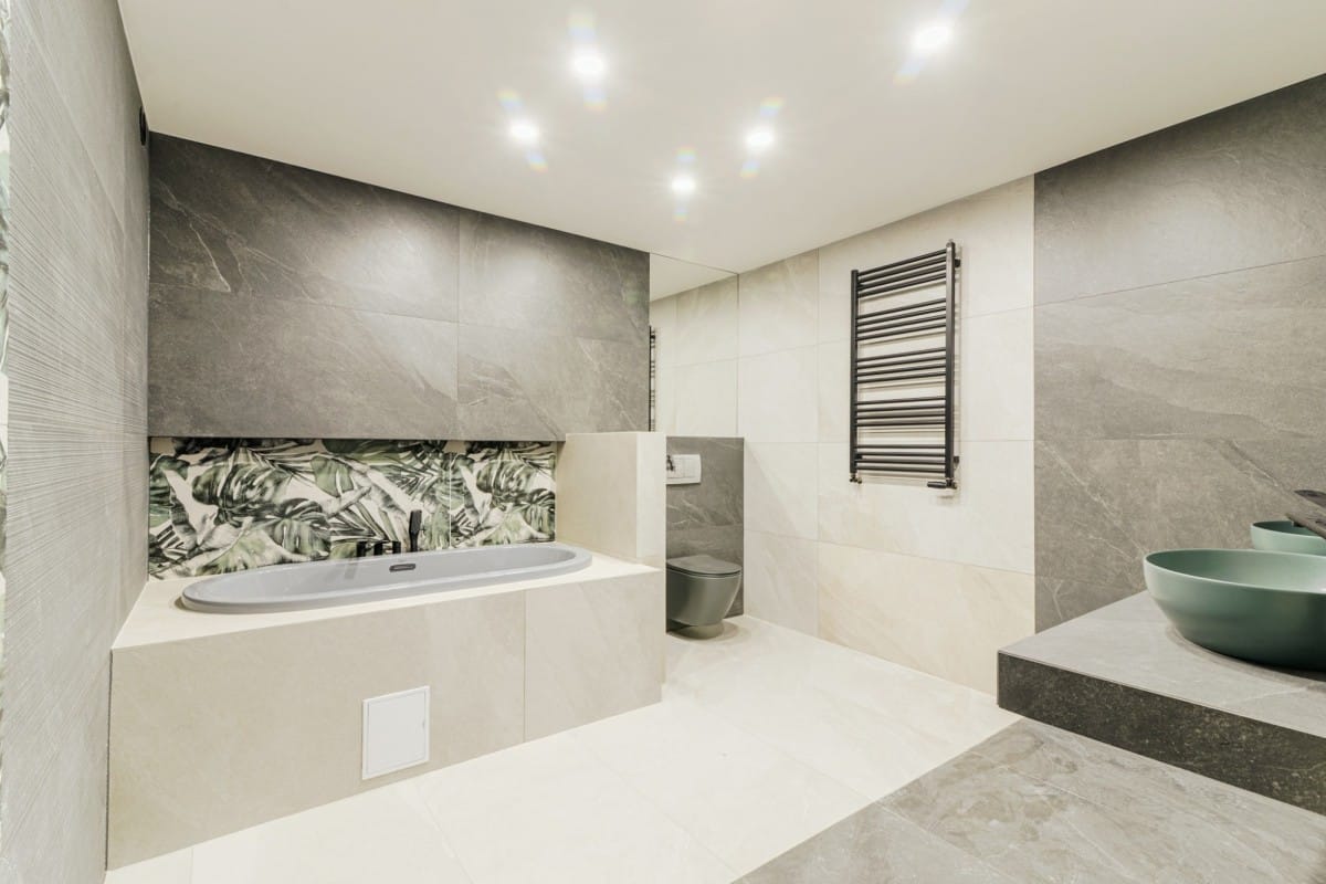 Dom 8 pokojowe na Sprzedaż