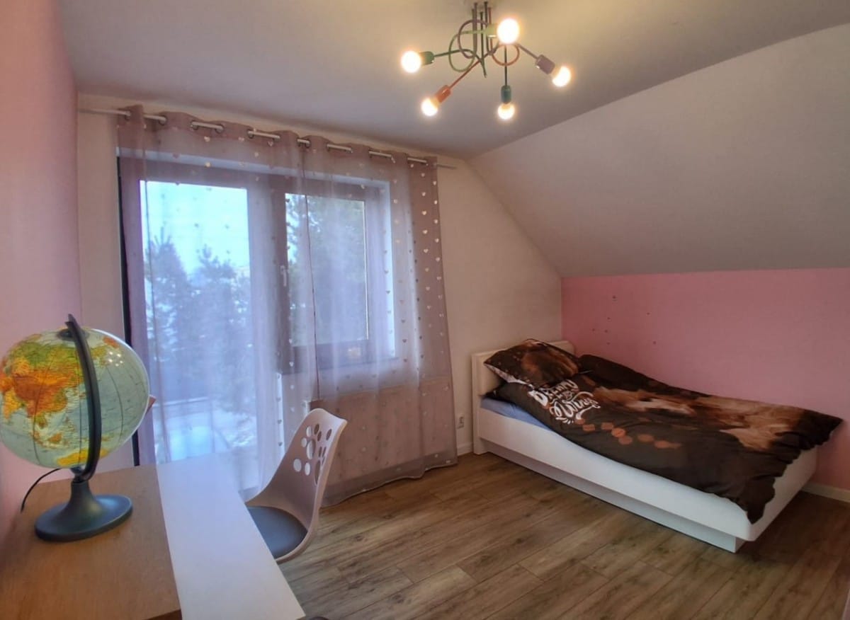 Dom 6 pokojowe na Sprzedaż