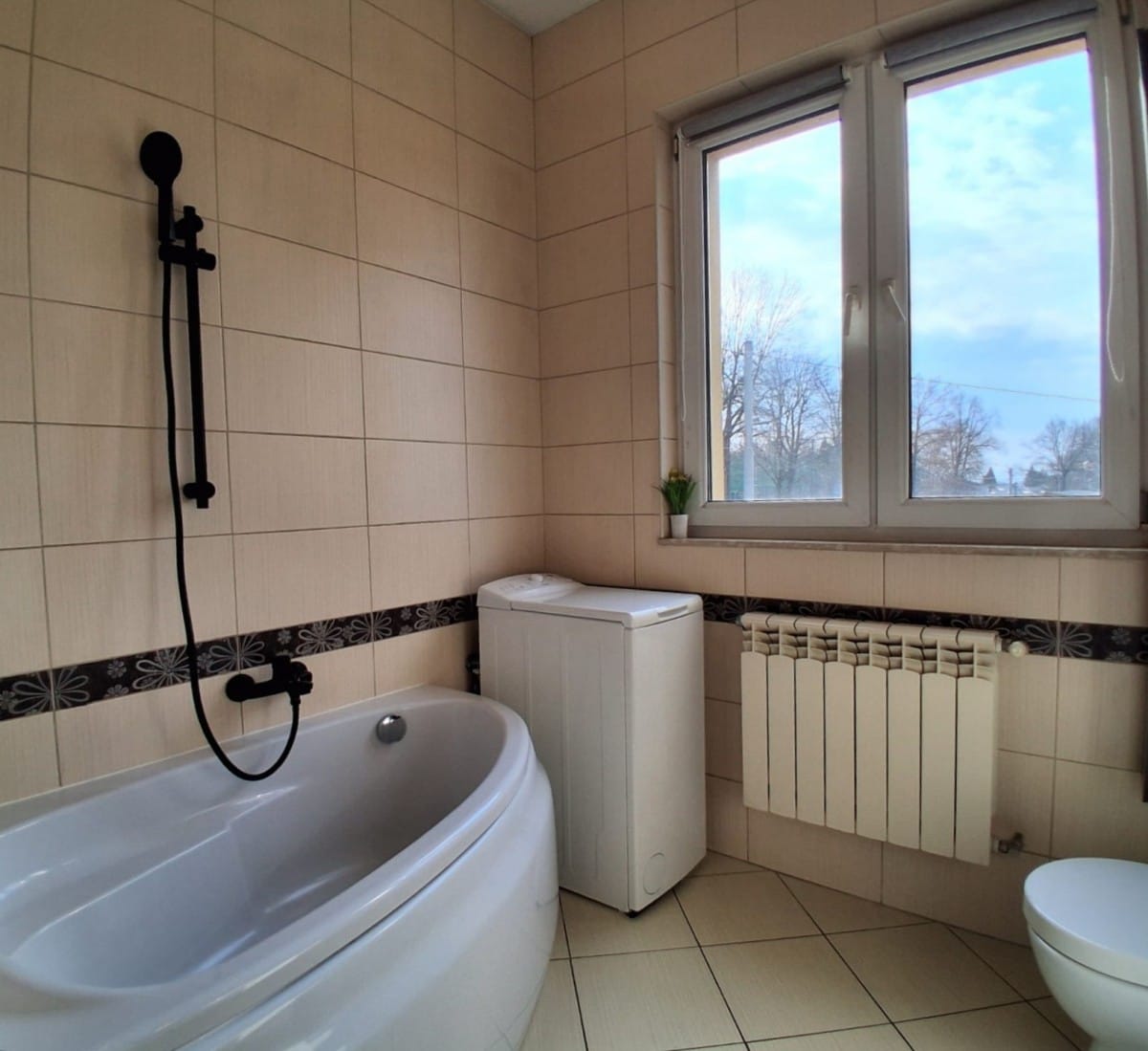 Dom 3 pokojowe na Sprzedaż