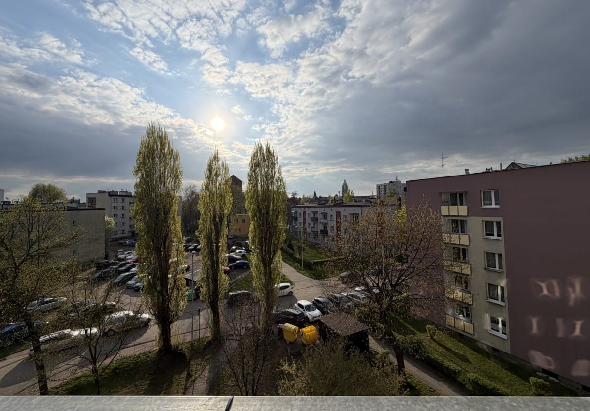 Mieszkanie 3 pokojowe na Sprzedaż