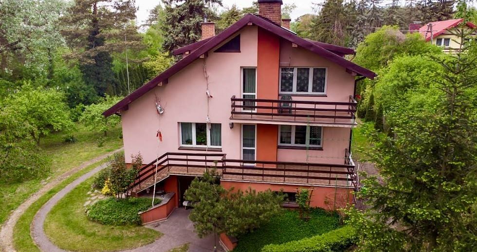 Dom 4 pokojowe na Sprzedaż