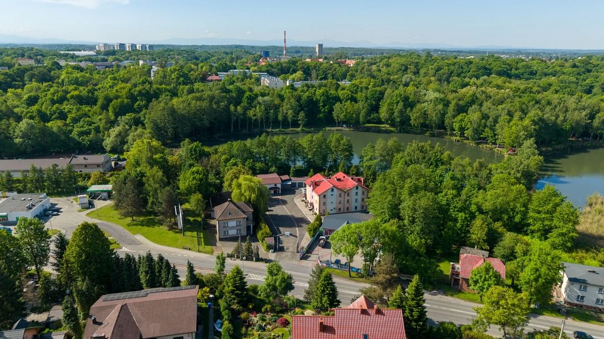 Lokal użytkowy  pokojowe na Sprzedaż