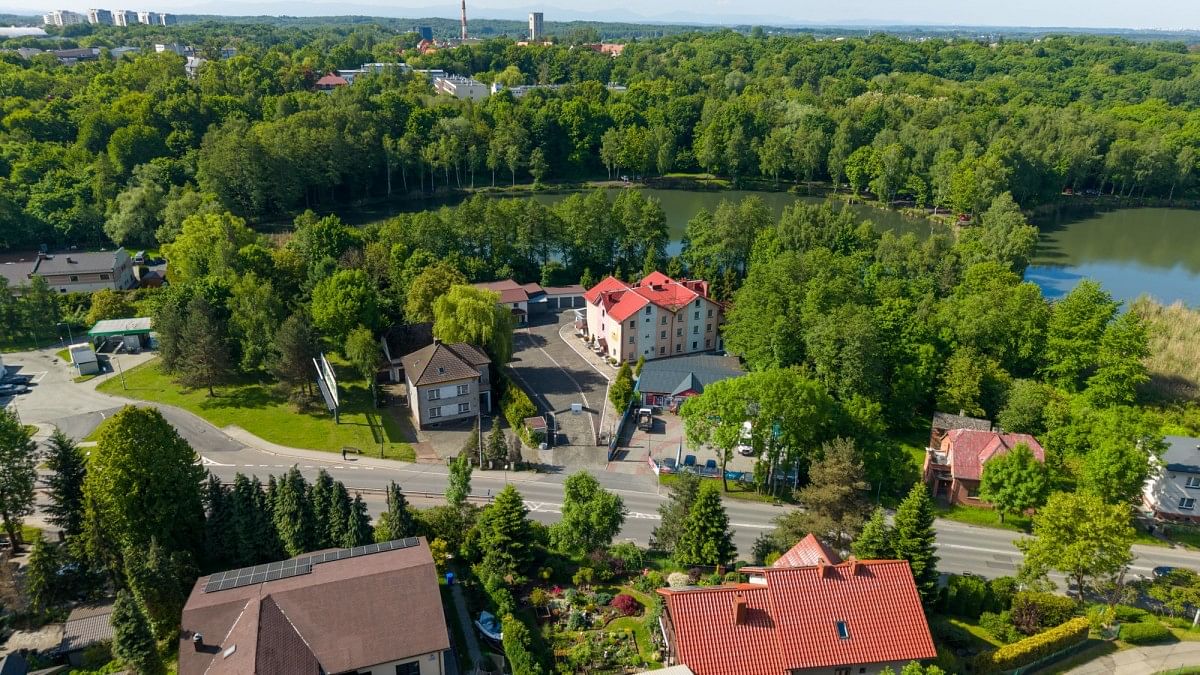 Lokal użytkowy  pokojowe na Sprzedaż