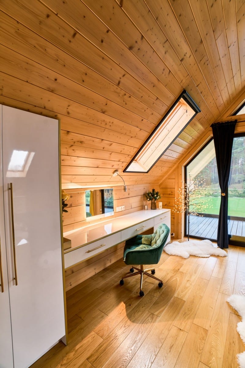 Dom 6 pokojowe na Sprzedaż