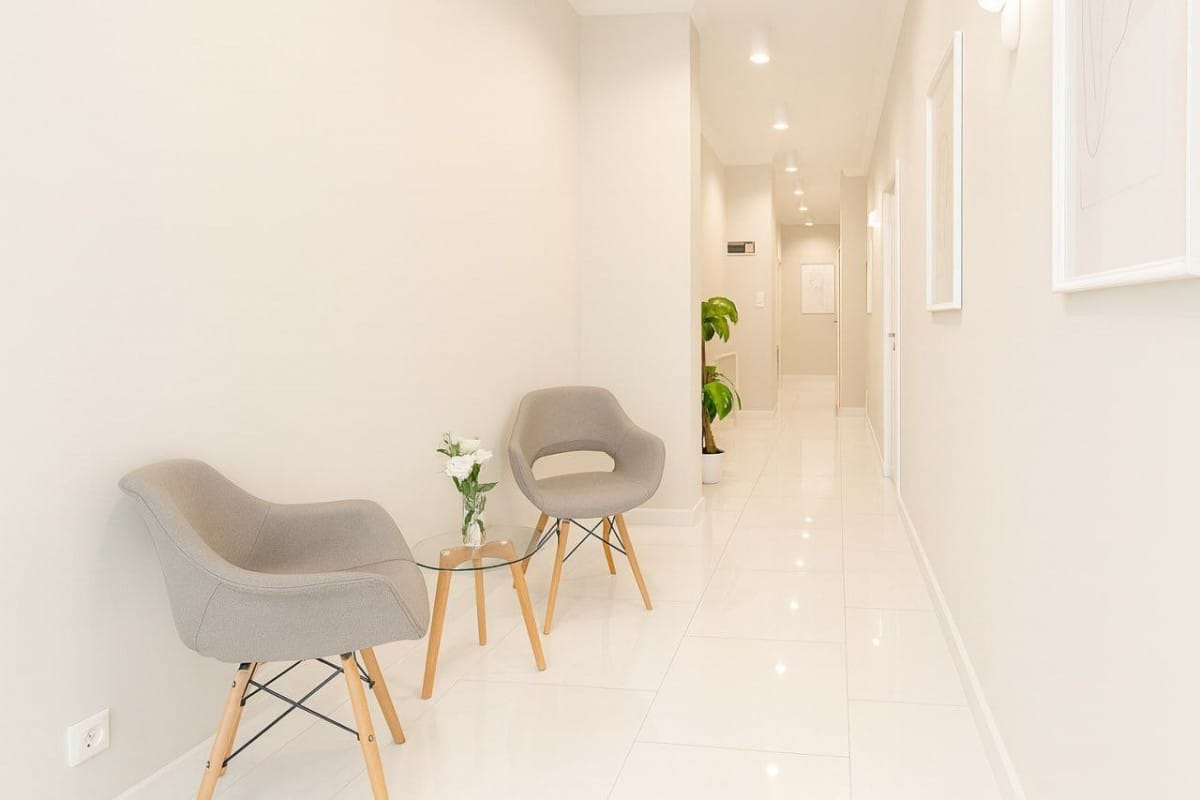 Lokal użytkowy  pokojowe na Sprzedaż