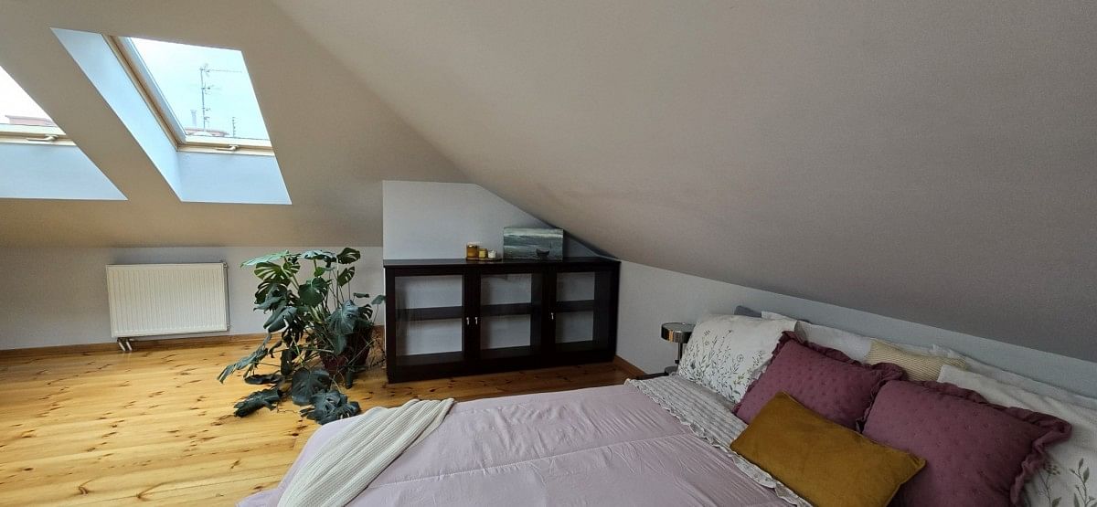 Mieszkanie 4 pokojowe na Sprzedaż
