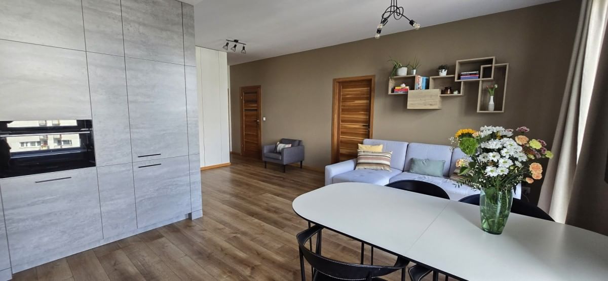 Mieszkanie 3 pokojowe na Sprzedaż