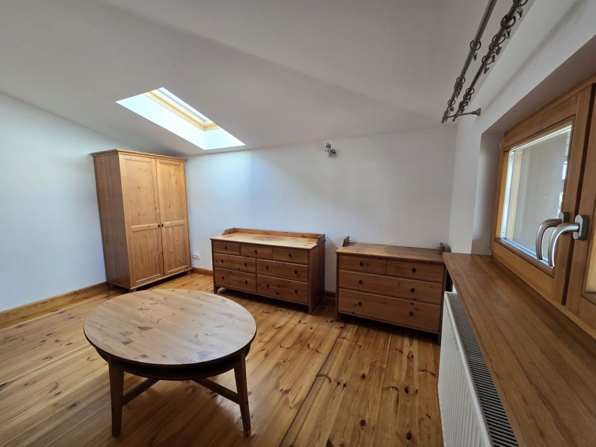 Dom 5 pokojowe na Sprzedaż