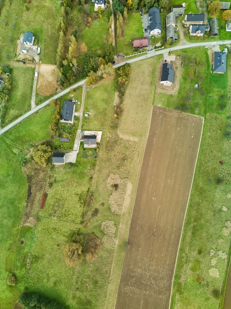 Działka  pokojowe na Sprzedaż